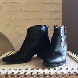 Black Leather Madewell Booties